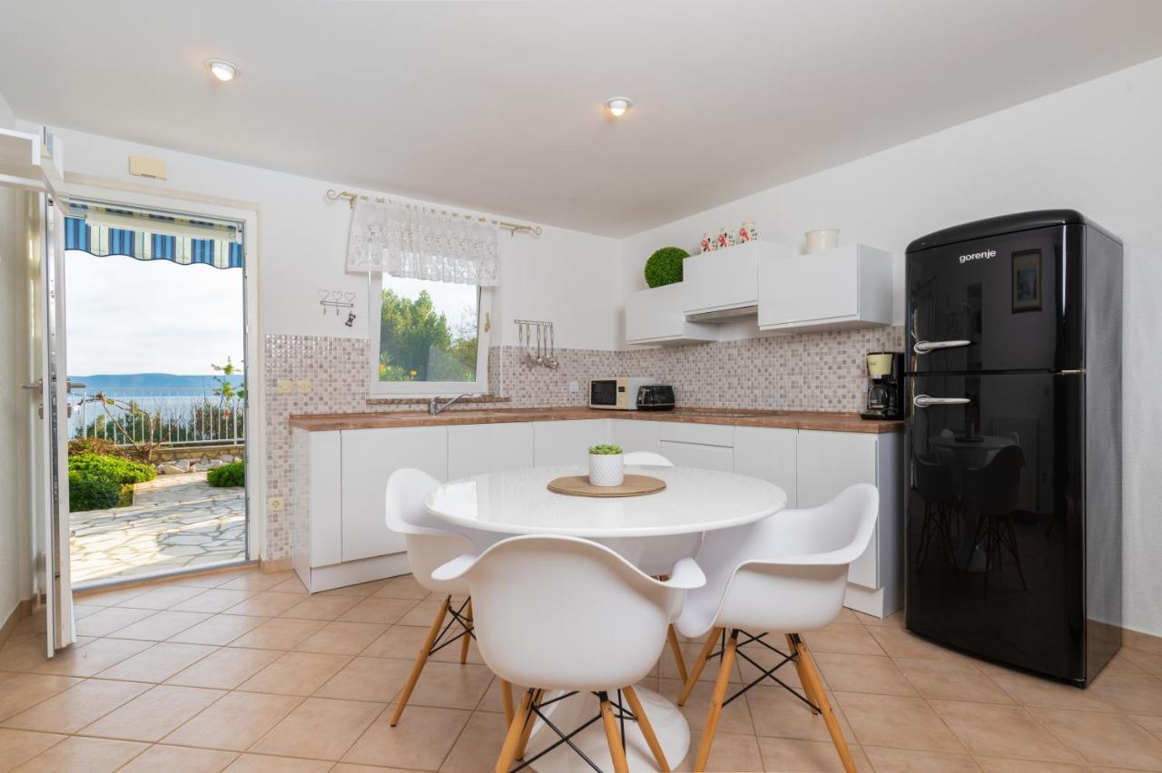 Villa Bella Vista - Apartments 라빈 외부 사진